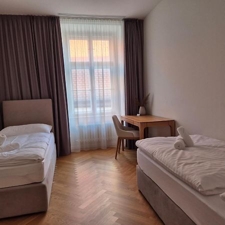 Laurinska 1 Apartments Bratislava Exterior foto