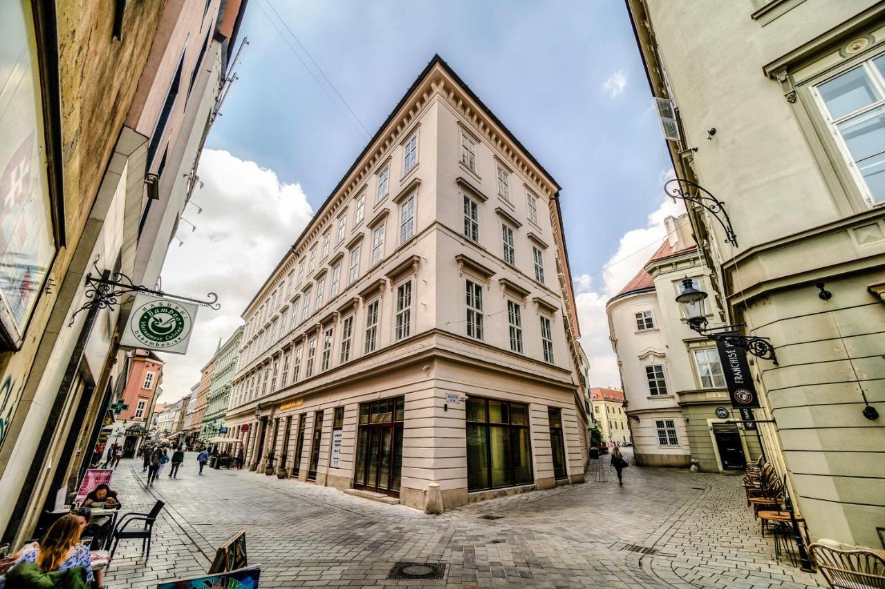Laurinska 1 Apartments Bratislava Exterior foto